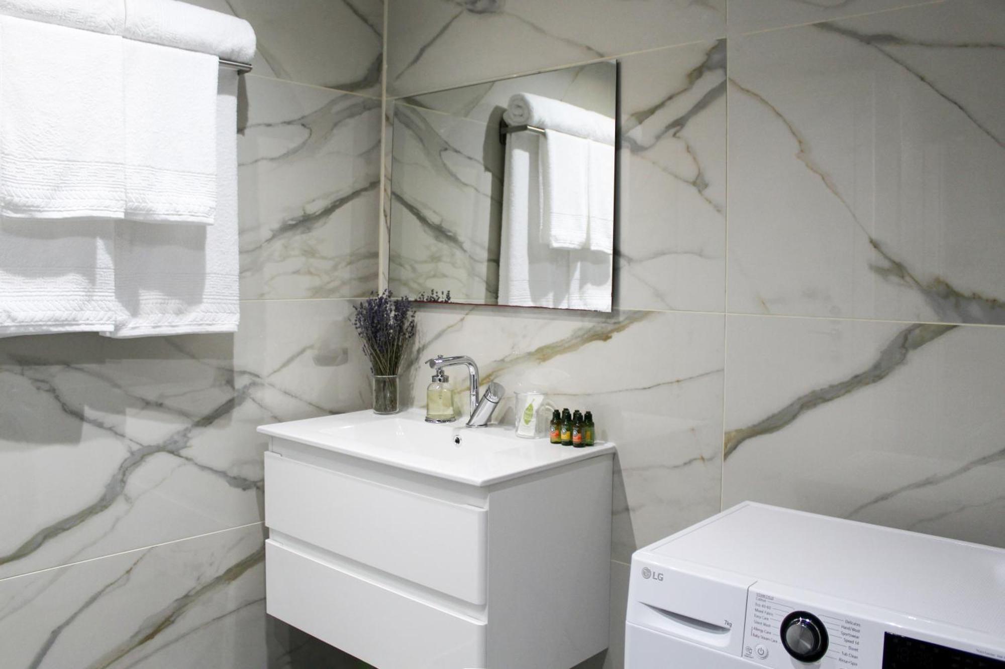 Luxury #60 By Hashdera *